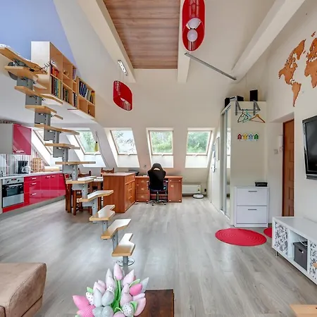 Comfort Wieslawa דירה *